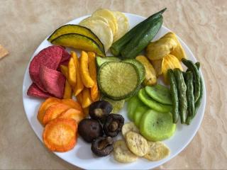 Saat Pertama Kali Mencicipi Keripik Sayur